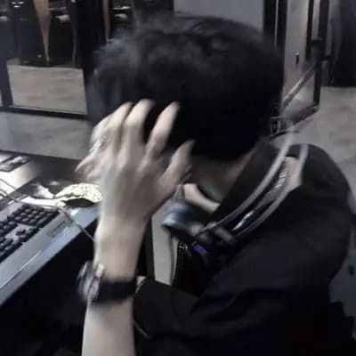 Hyuk thumbnail