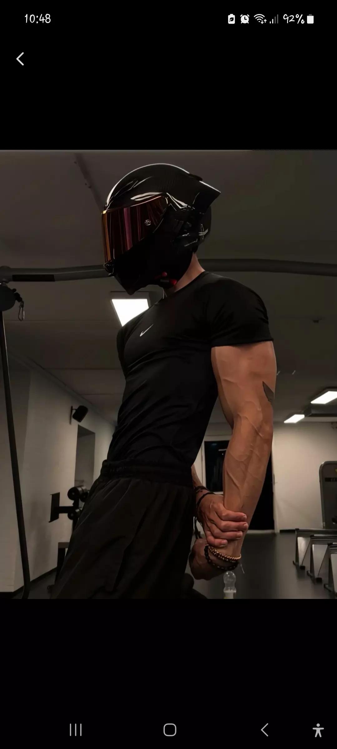 Alex thumbnail