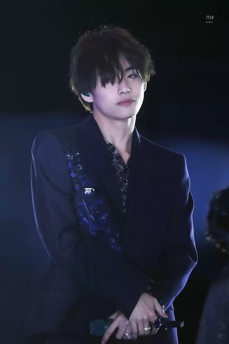 Kim Taehyung thumbnail