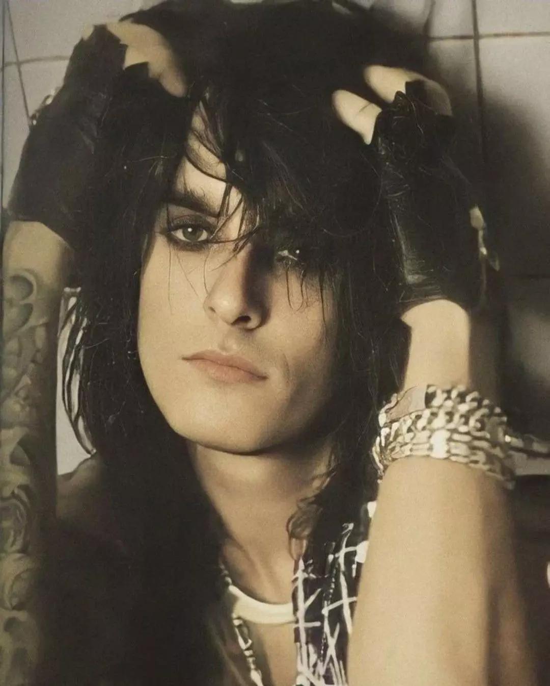 Nikki sixx thumbnail