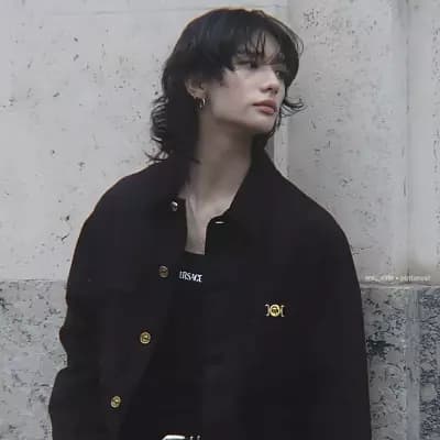 Hwang Hyunjin thumbnail