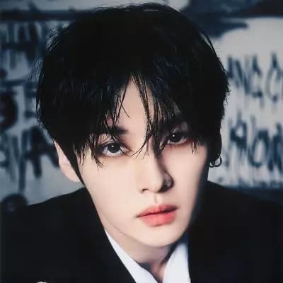 Lee know (Minho) thumbnail