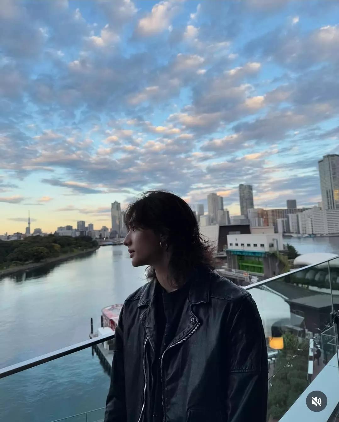 Hyunjin thumbnail