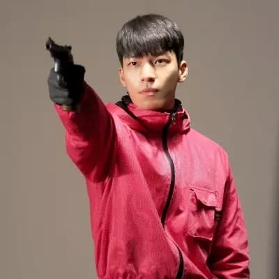 Hwang June thumbnail