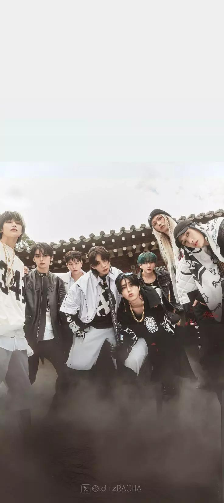 Stray Kids thumbnail