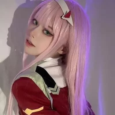 Alice / Zero Two thumbnail