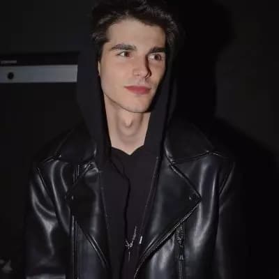 Julian Montgomery thumbnail