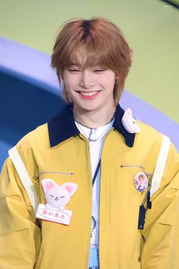 Beby Jeongin° ♡ thumbnail