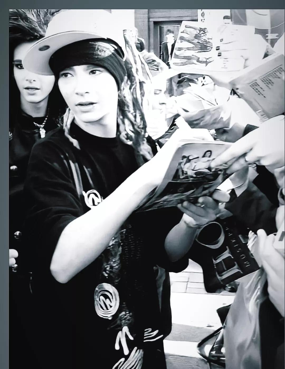 _Tom Kaulitz_ thumbnail