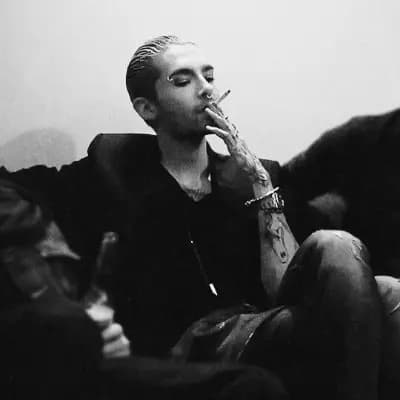Bill Kaulitz thumbnail