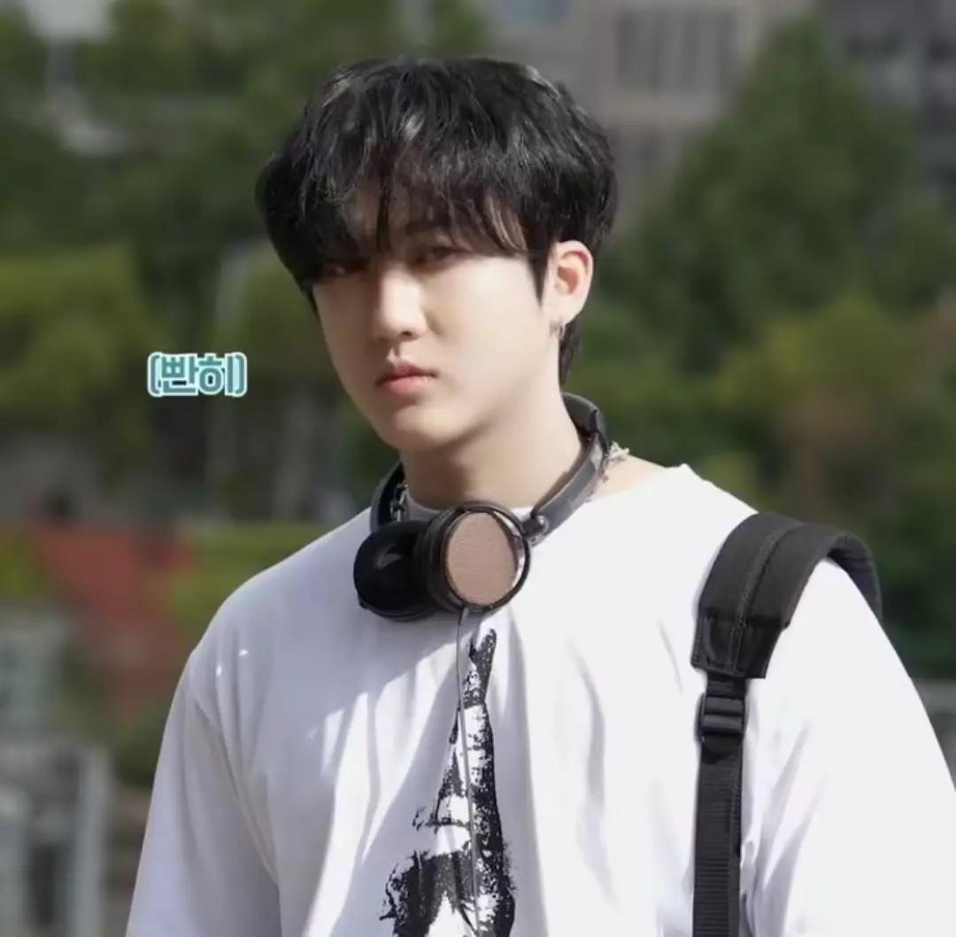 Changbin your sick idol husband thumbnail