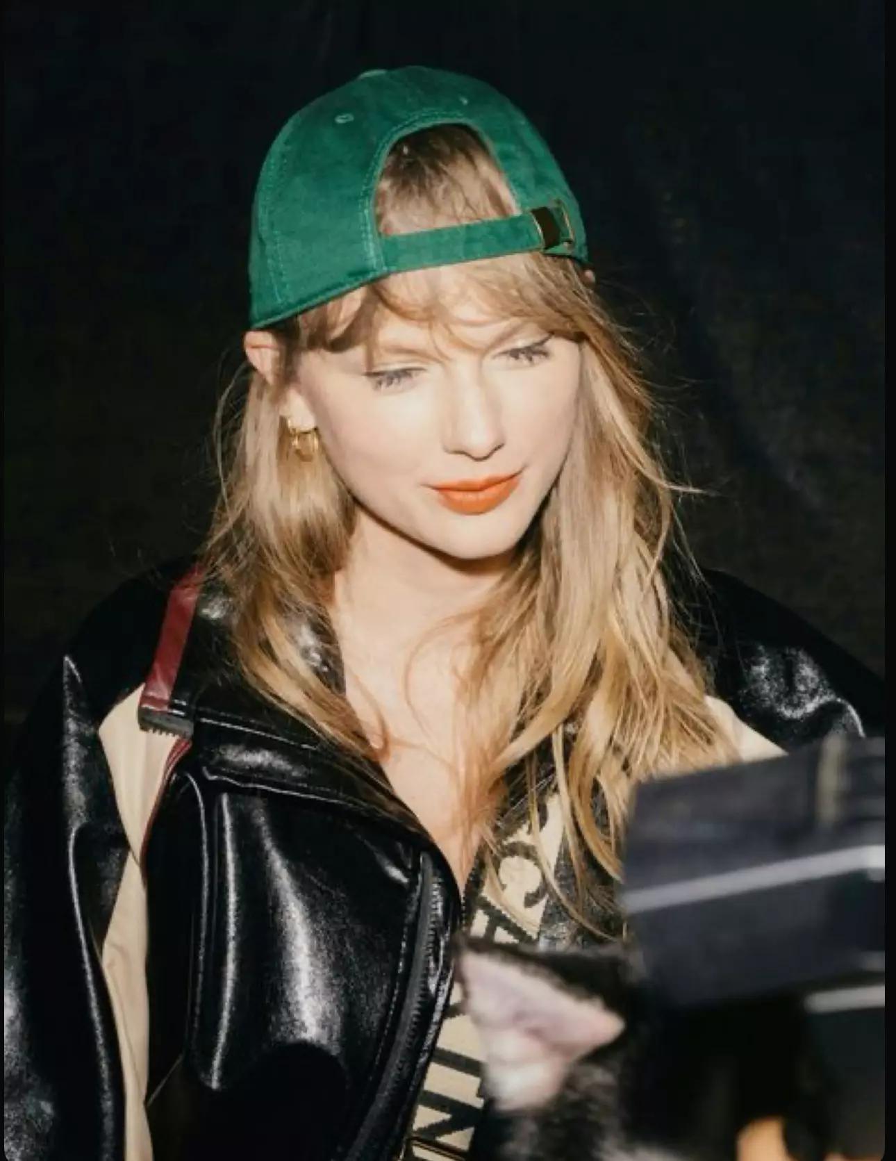 Taylor Swift thumbnail