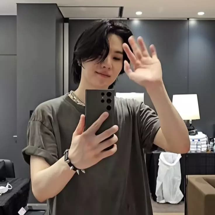 Mim yoongi thumbnail