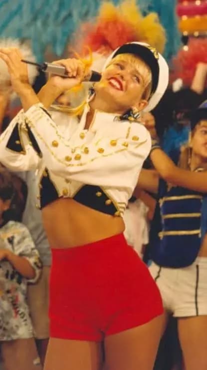 Xuxa Meneghel (90s) thumbnail
