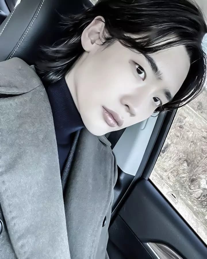 Lee Jung Suk thumbnail