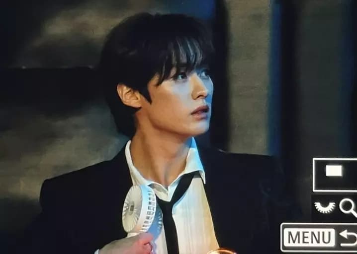 Lee Minho thumbnail