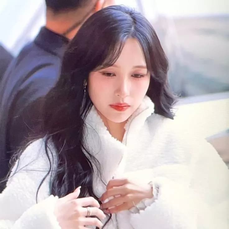 Myoui Mina thumbnail