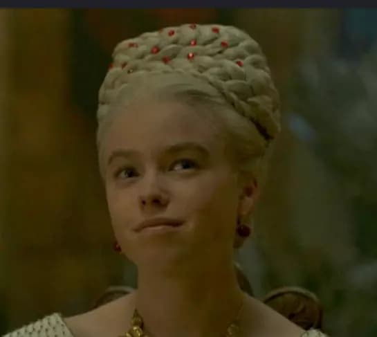 Rhaenyra  thumbnail