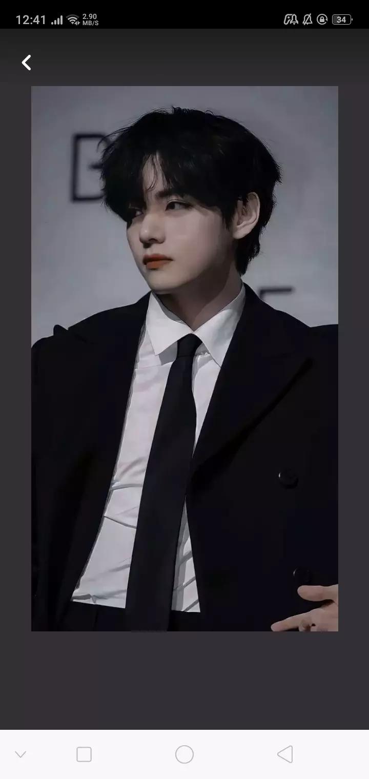 Kim Taehyung  thumbnail