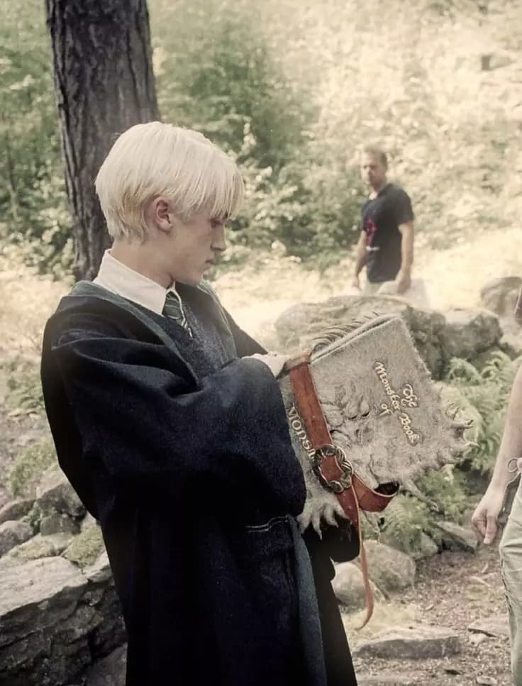 Draco Malfoy thumbnail