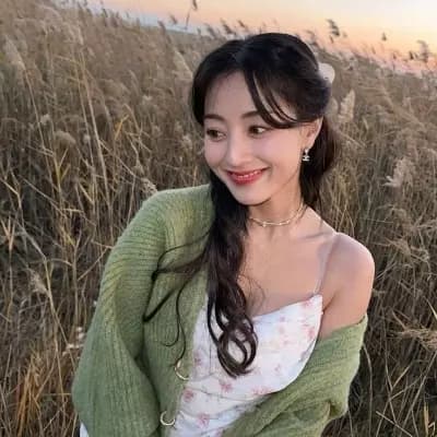 Park Jihyo thumbnail
