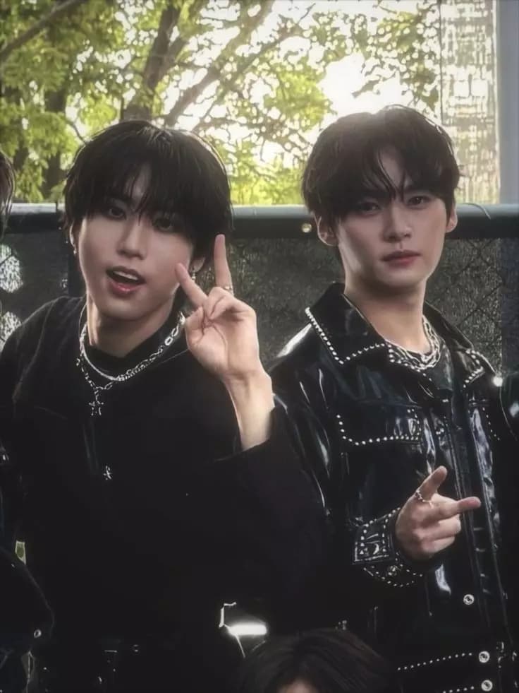 Lee know | Minsung thumbnail