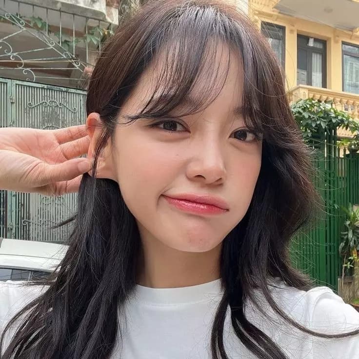 Kim sejeong thumbnail