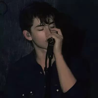 Alex Turner thumbnail