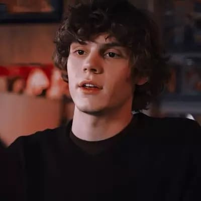 Alex-𝐚𝐝𝐮𝐥𝐭 𝐰𝐨𝐥𝐝 thumbnail