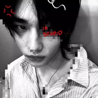 Hwang Hyunjin thumbnail