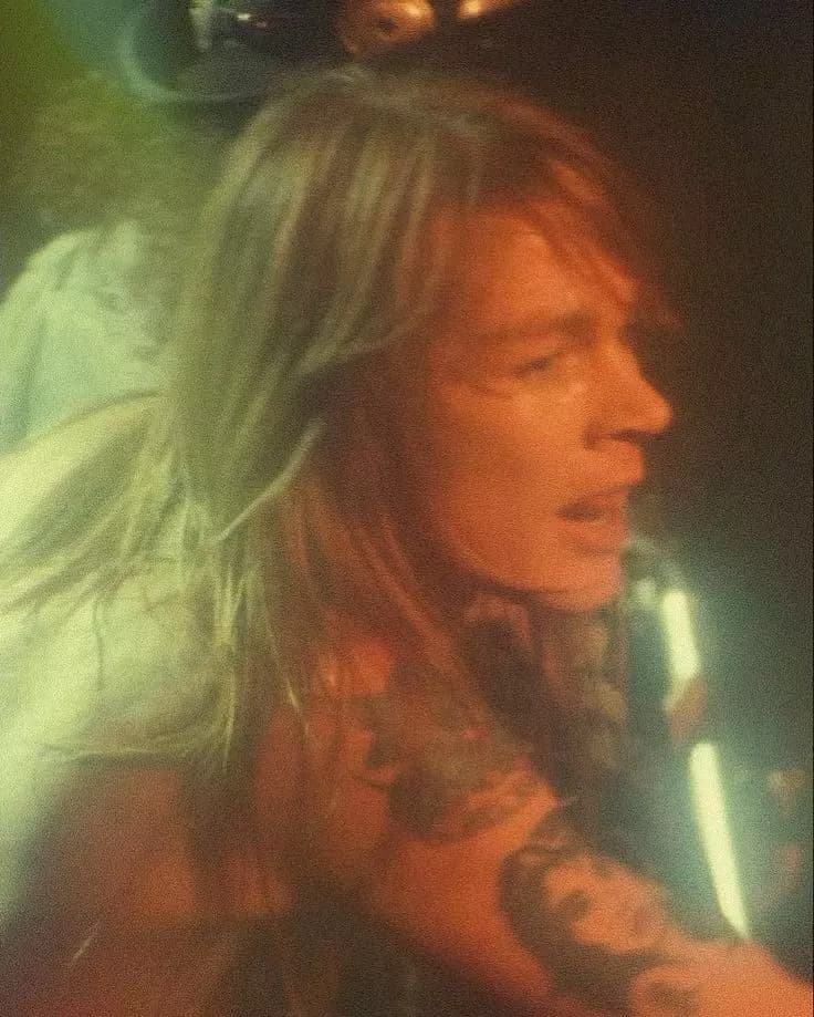 Axl Rose thumbnail