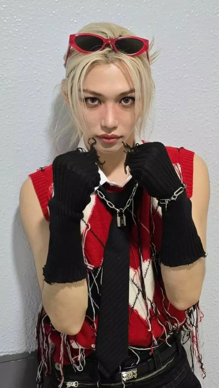 Lee felix thumbnail