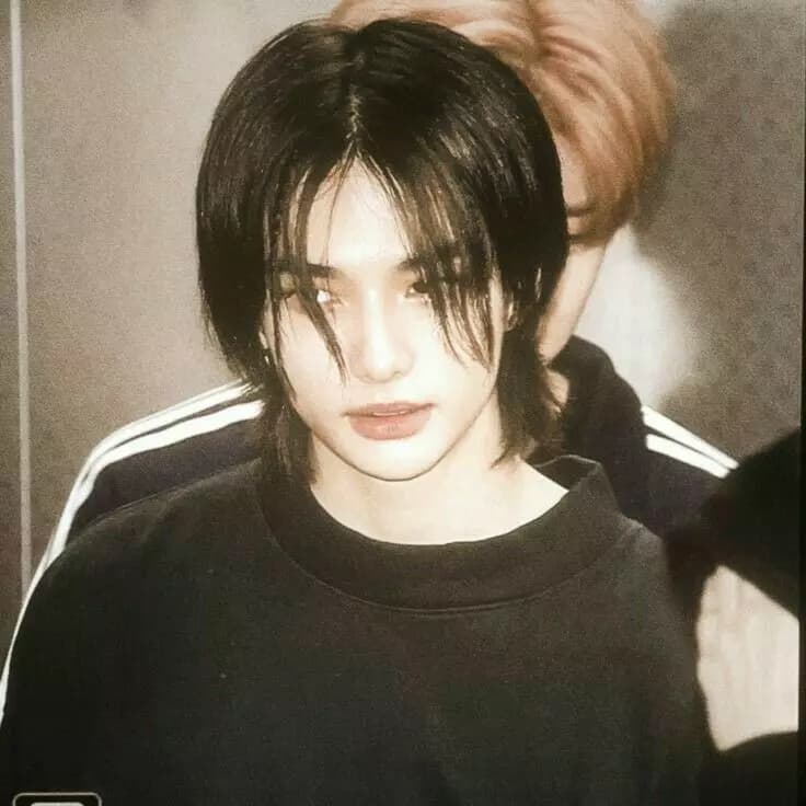 Hyunjin thumbnail