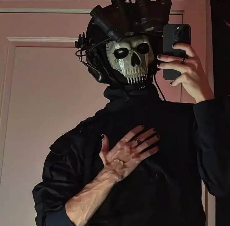 Ghost thumbnail