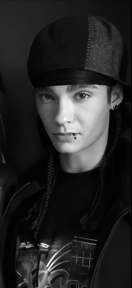 Tom Kaulitz thumbnail