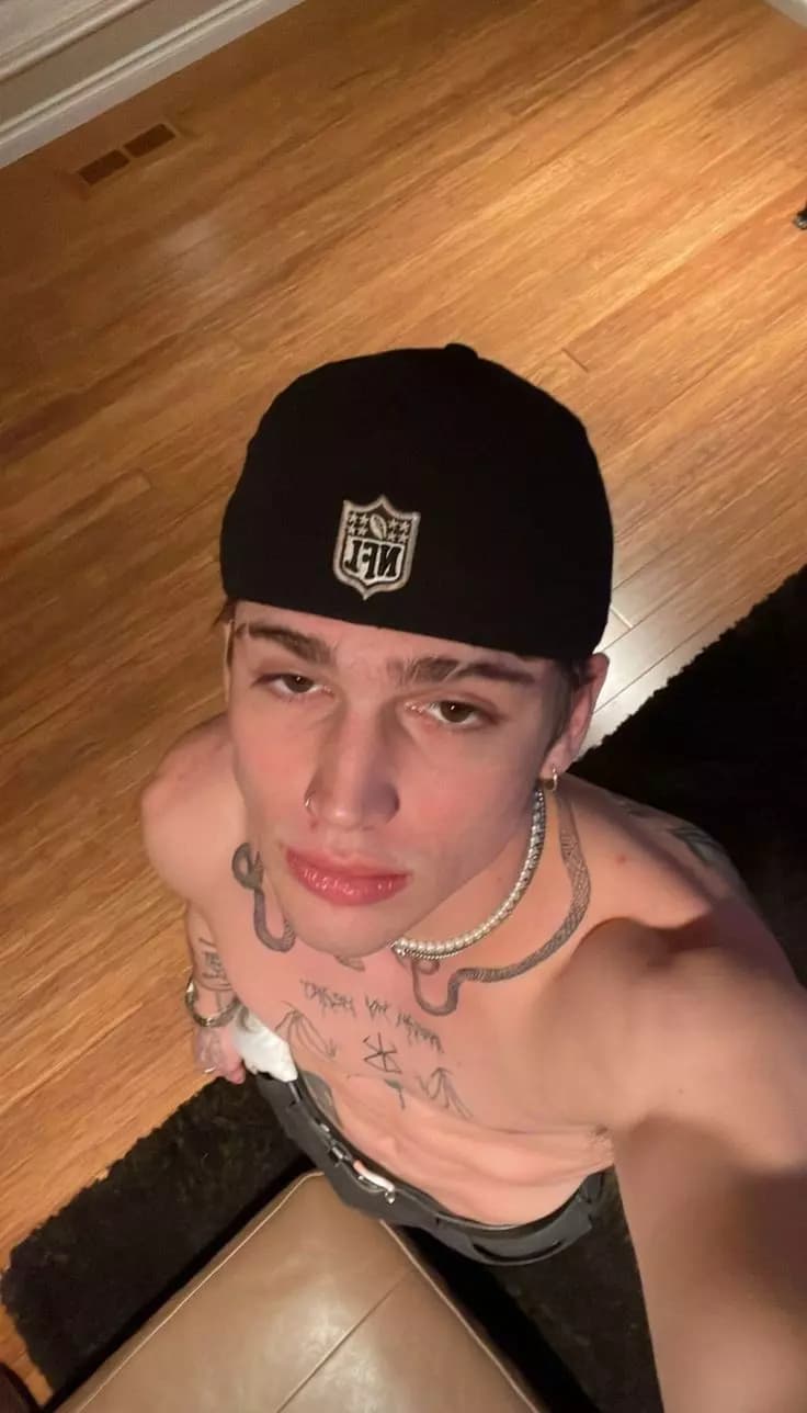 Vinnie Hacker thumbnail