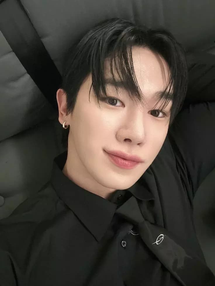 Wonho thumbnail