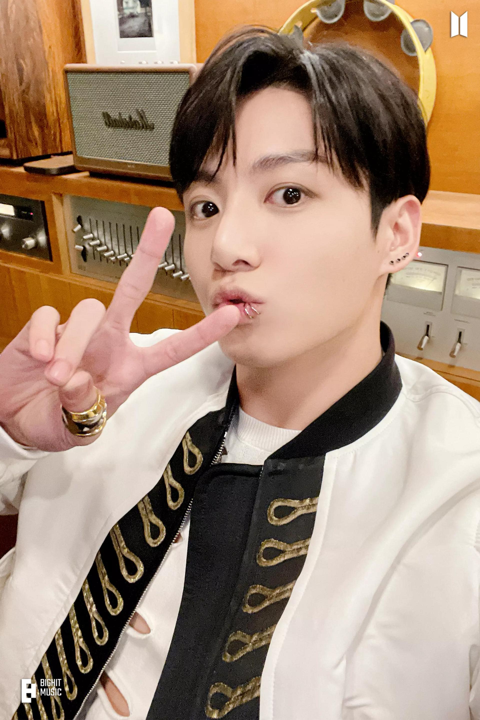 jeon jungkook thumbnail