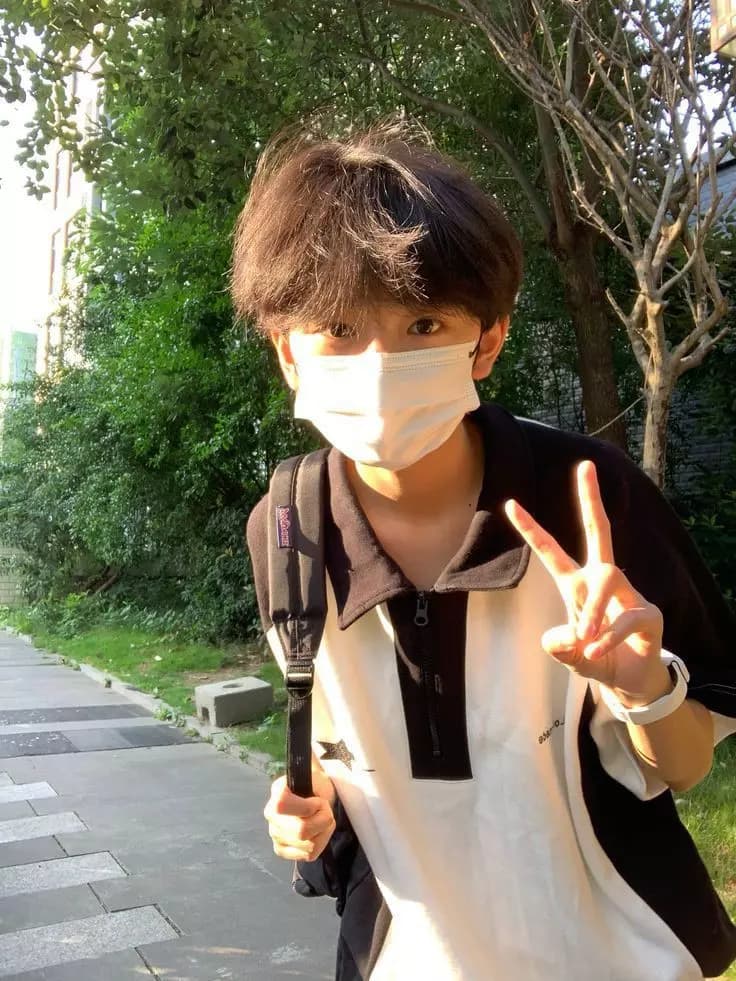 Kim Han thumbnail