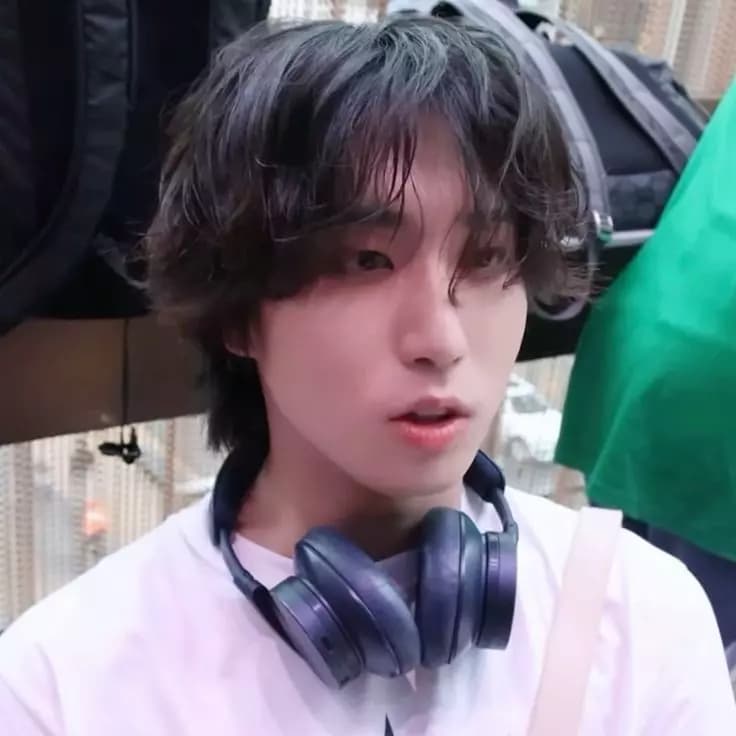 Han Jisung thumbnail