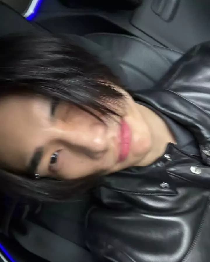 Hyunjin thumbnail