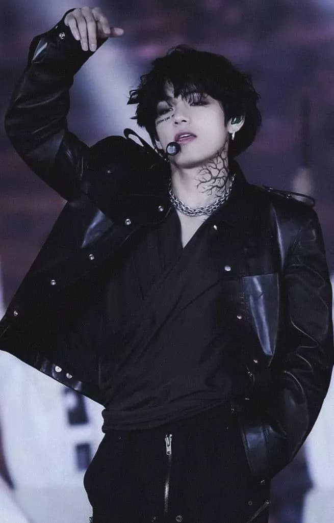 Kim Taehyung thumbnail