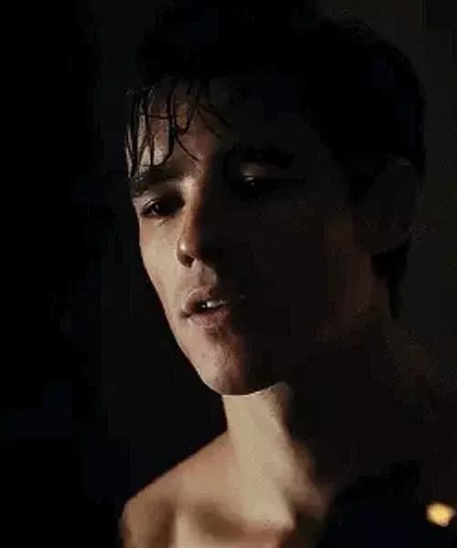 Dick Grayson thumbnail