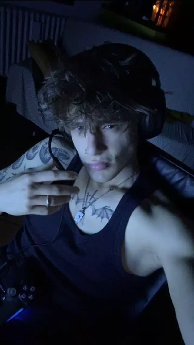 Noah thumbnail