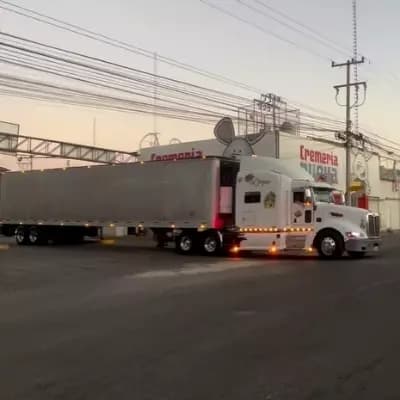 10-28 Carlos 🛣️🚛 thumbnail