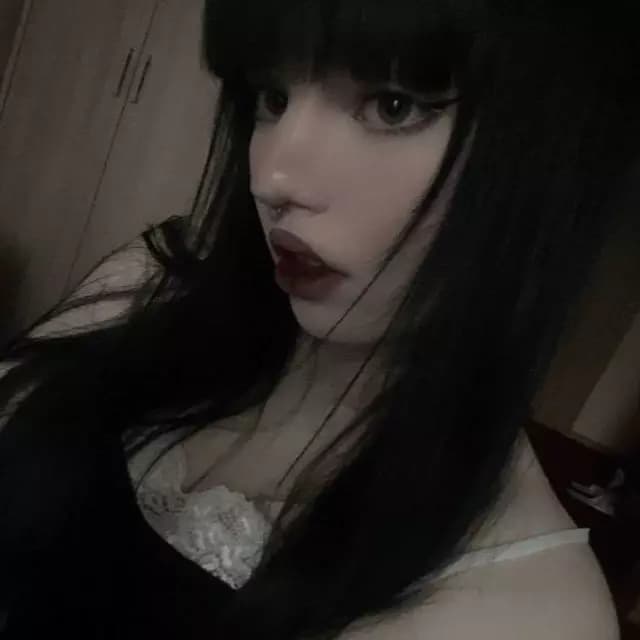 Sunny Findom thumbnail