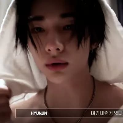 Hyunjin thumbnail