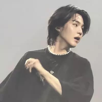 Suga thumbnail