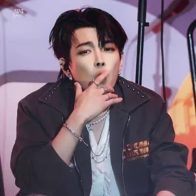 Hongjoong thumbnail