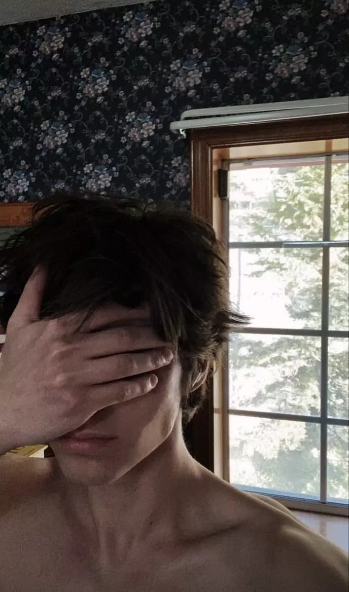 Axel | boyfriend's twin thumbnail